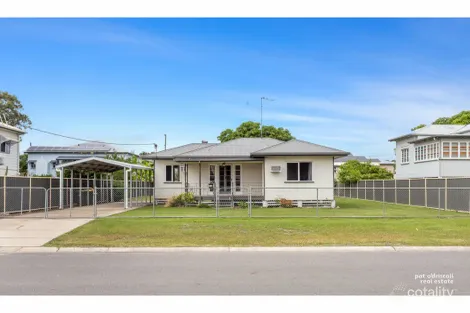Property photo of 30 Tung Yeen Street Park Avenue QLD 4701