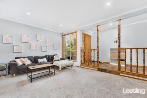 Property photo of 4 McGeorge Court Sunbury VIC 3429