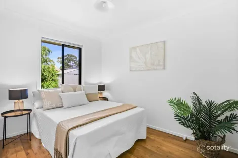 Property photo of 2 Vianney Crescent Toongabbie NSW 2146