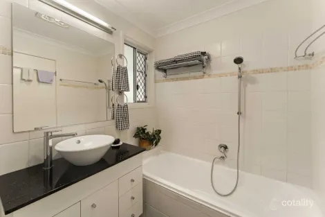 Property photo of 7 Rous Street Hendra QLD 4011