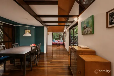 Property photo of 233 Taringa Parade Taringa QLD 4068