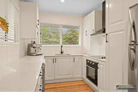 Property photo of 32 Woonara Drive Petrie QLD 4502