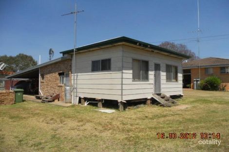 11 Daniel St, Pittsworth, QLD 4356