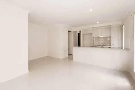 Property photo of 1/19 Larter Street Brassall QLD 4305
