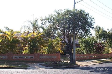 27 Sheehan St, Kallangur, QLD 4503