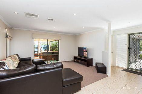 Property photo of 4 Southdean Melton West VIC 3337