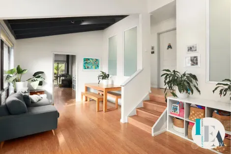 Property photo of 32 Alexander Avenue Kiama Downs NSW 2533