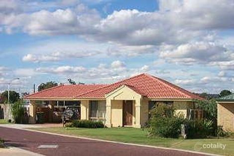 18 Huntley Cl, East Cannington, WA 6107