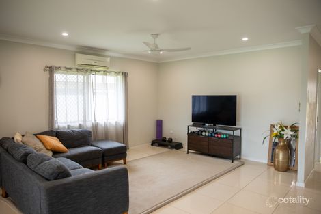 Property photo of 14 Anzac Avenue Rocky Point QLD 4874
