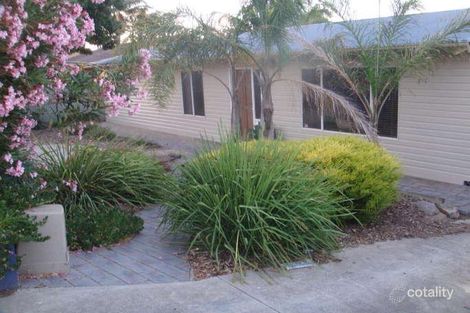 17 Bounty St, Moana, SA 5169