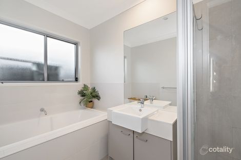 Property photo of 17 Paperbark Crescent Coomera QLD 4209