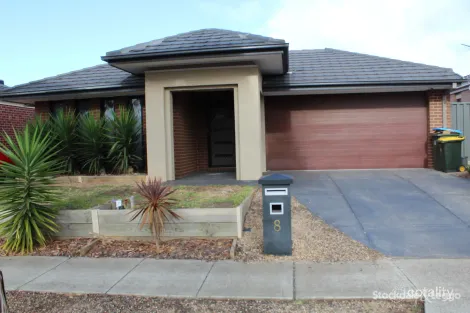 Property photo of 8 Woburn Crescent Manor Lakes VIC 3024