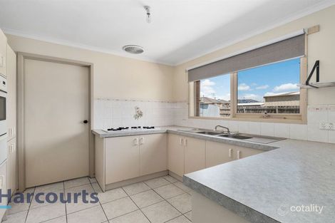 Property photo of 15 Capella Place Carrum Downs VIC 3201