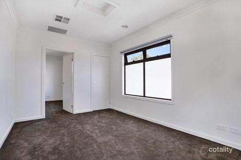 Property photo of 1/155 Highbury Road Burwood VIC 3125