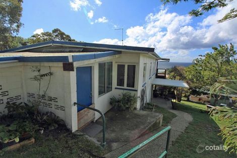 Property photo of 27 Yarrong Road Point Lookout QLD 4183