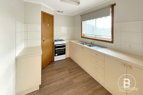 Property photo of 1/512 Peel Street North Black Hill VIC 3350