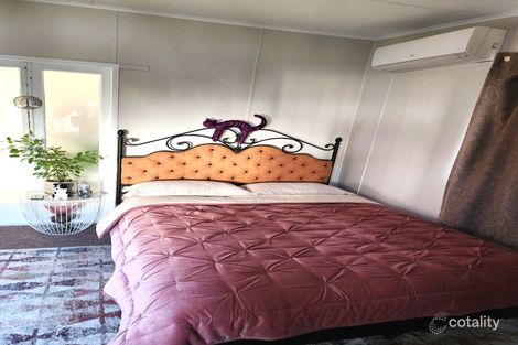 Property photo of 10 Coral Street Tannum Sands QLD 4680
