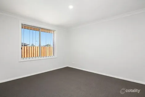 Property photo of 3B Hunt Circuit Thrumster NSW 2444
