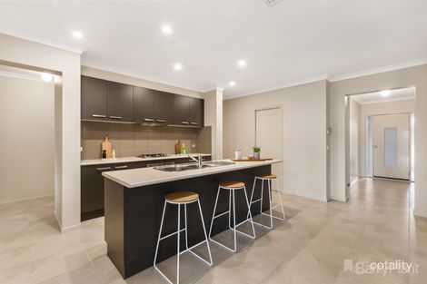 Property photo of 2 Barossa Terrace Wallan VIC 3756