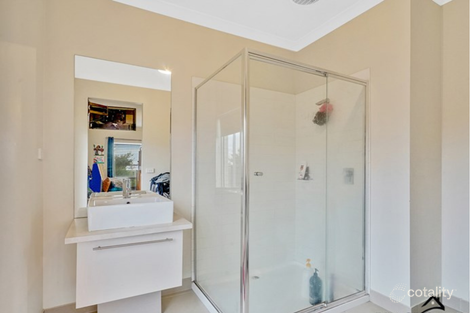 Property photo of 103 Penrose Promenade Tarneit VIC 3029