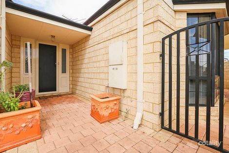 Property photo of 1/11 Bilcich Gardens Spearwood WA 6163