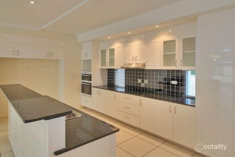 Property photo of 16 Cornell Close Regents Park QLD 4118