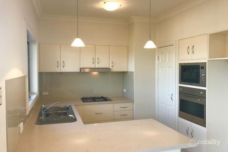 4 Mahogany Lane, Doncaster, VIC 3108