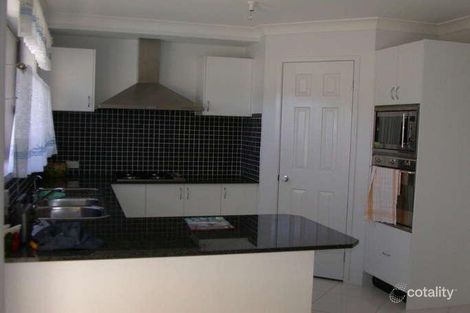 Property photo of 2 Hillmont Close Woongarrah NSW 2259