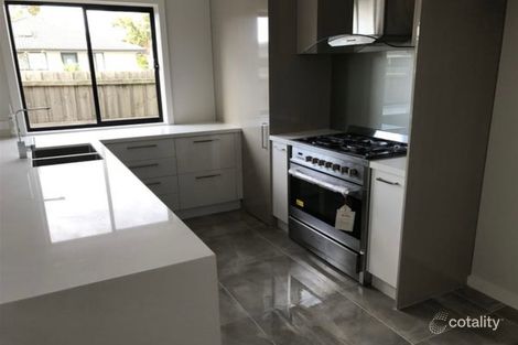 Property photo of 2/304 Princes Highway Narre Warren VIC 3805