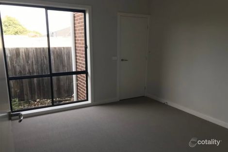 Property photo of 2/304 Princes Highway Narre Warren VIC 3805
