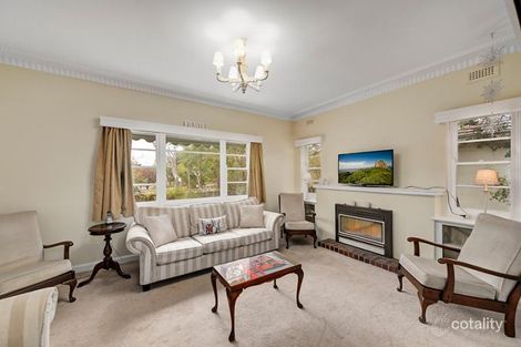 Property photo of 1 Madeline Street Glen Iris VIC 3146
