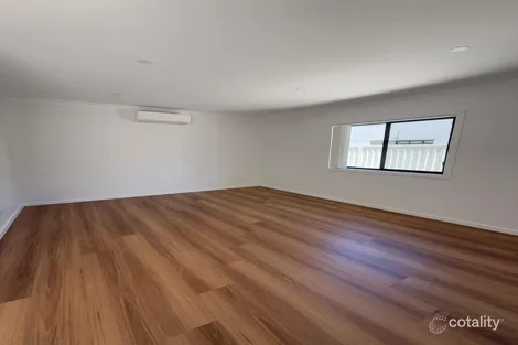 Property photo of 24 Collins Crescent Yagoona NSW 2199