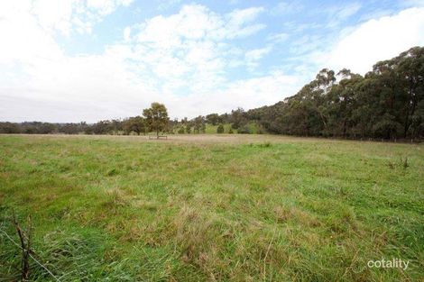 Property photo of 17 Carters Lane Seville VIC 3139