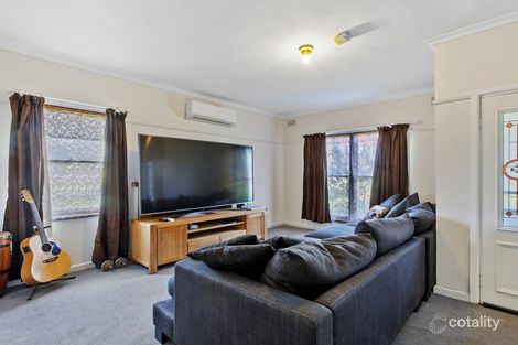 Property photo of 42 Chisholm Crescent Seymour VIC 3660