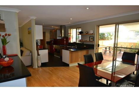 Property photo of 237 Eddystone Avenue Beldon WA 6027