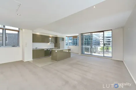 12/1-3 Gordon St, City, ACT 2601