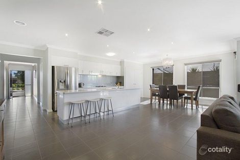 Property photo of 16 Garden Drive Epsom VIC 3551