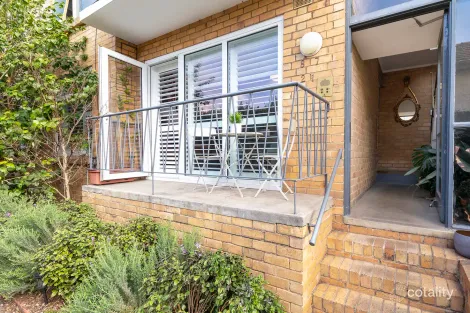 2/59 Carlisle St, St Kilda, VIC 3182