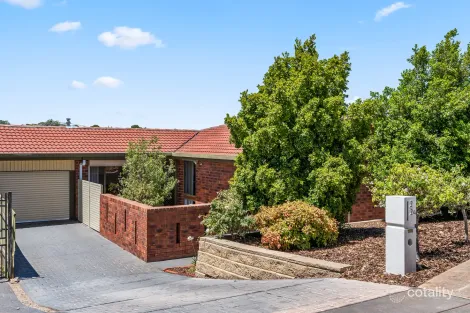 2/24 Quinvale Rd, Hallett Cove, SA 5158