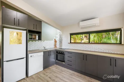 Property photo of 9 Fern Gully Place Mooloolah Valley QLD 4553