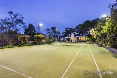 Property photo of 2 Leindan Court Mount Eliza VIC 3930
