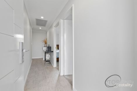 Property photo of 101 Sorbonne Turn Aubin Grove WA 6164