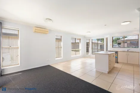 Property photo of 3/381 Greenwattle Street Wilsonton QLD 4350