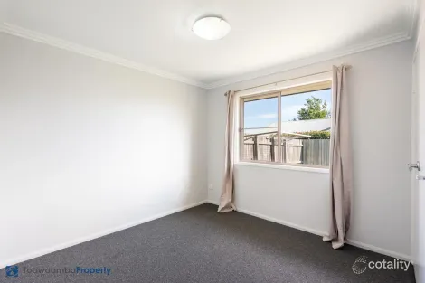 Property photo of 3/381 Greenwattle Street Wilsonton QLD 4350