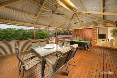 Property photo of 26 Falcon Circuit West Wodonga VIC 3690