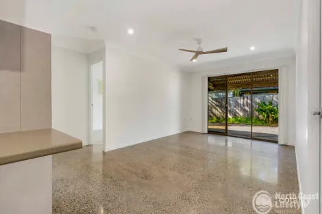 2/16 Elizabeth Ave, South Golden Beach, NSW 2483