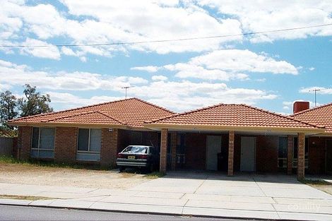 Property photo of 95 Marangaroo Drive Marangaroo WA 6064