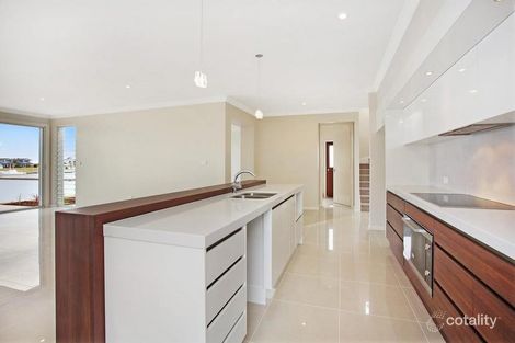Property photo of 9 Harbourside Crescent Port Macquarie NSW 2444