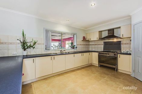 Property photo of 4 Solomon Drive Cairnlea VIC 3023