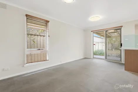 Property photo of 49 Manorvale Parade Werribee VIC 3030
